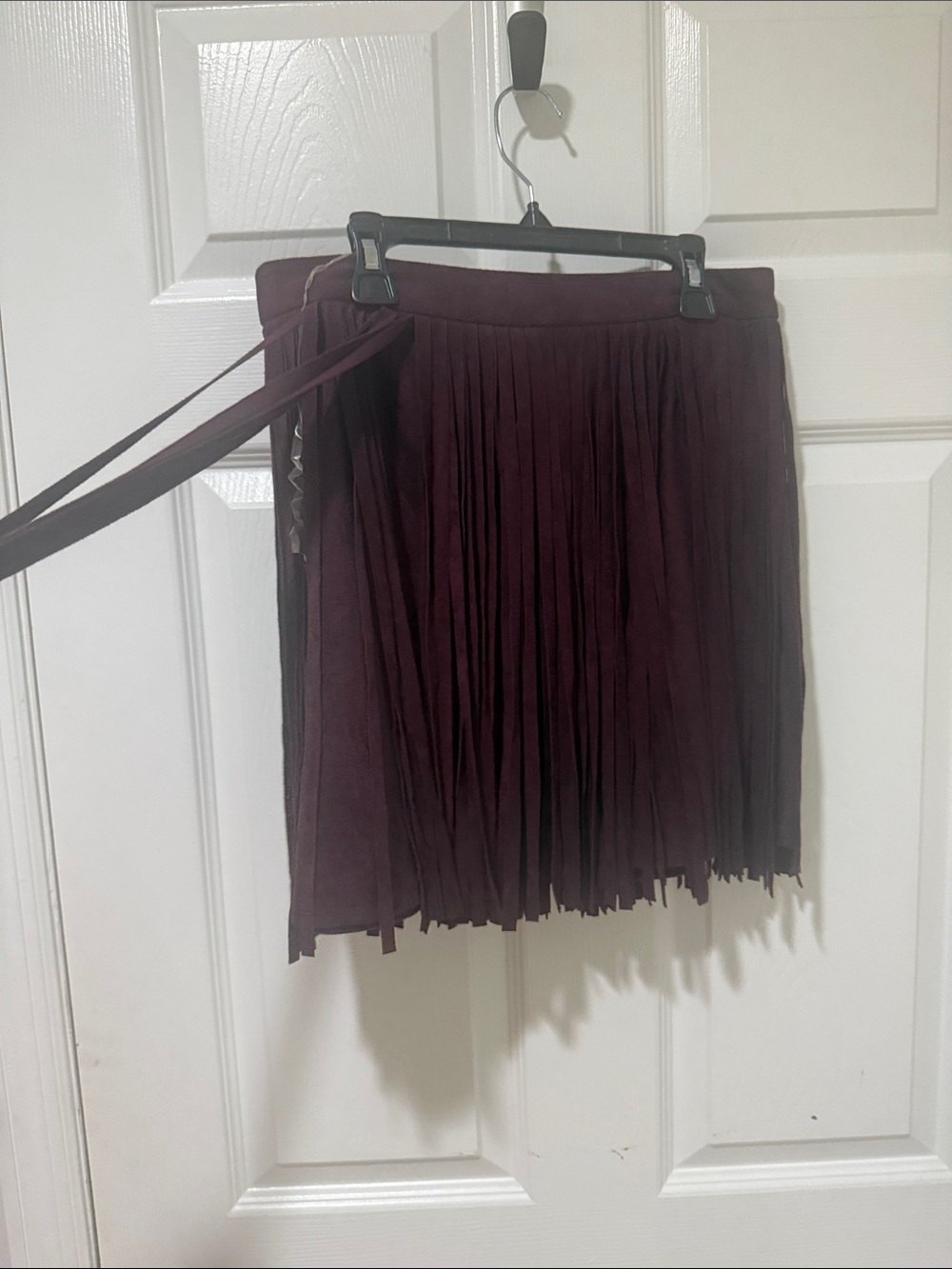 BB Dakota Pleated Burgundy Mini Skirt